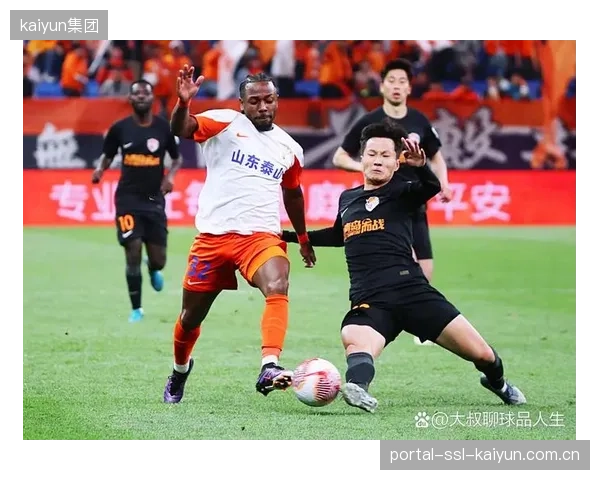中超球市全面回暖，火爆的球迷氛围成为联赛复苏的重要标志。